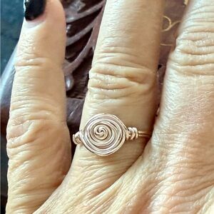 💍🌹Handmade Chic Spiral Rose Ring🌹💍
